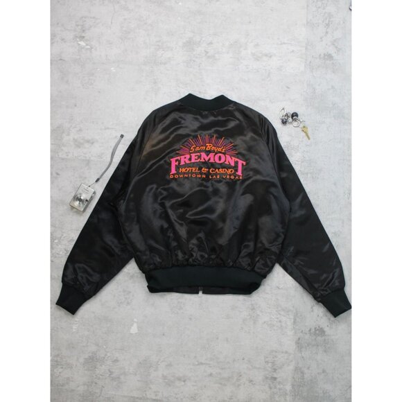 Vintage 80s Sam Boyd’s Fremont Hotel Las Vegas Bomber Jacket - Picture 3 of 5
